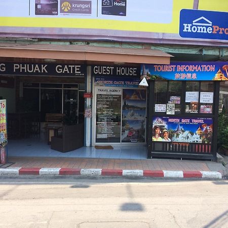 Changphuakgate Guesthouse Чиангмай Экстерьер фото